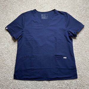 FIGS Casma Three Pocket Scrub Top